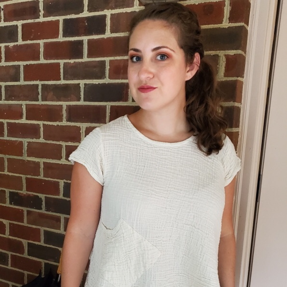 Meet your Posher, Joell